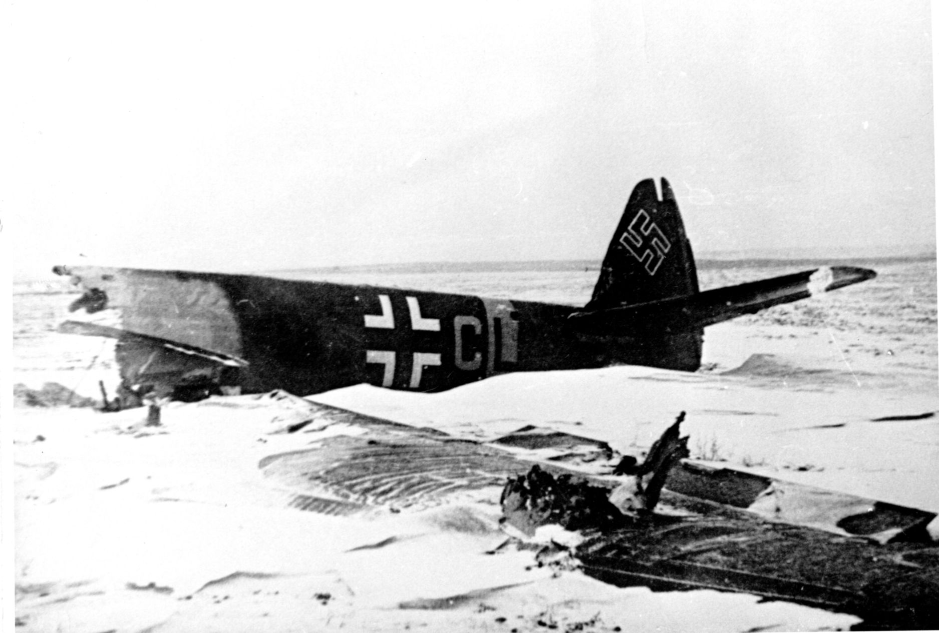Сбитый немецкий самолёт